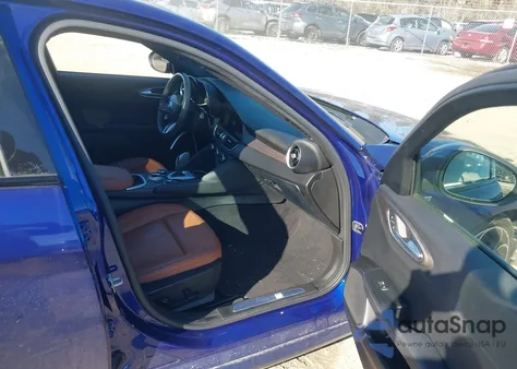 2022 Alfa Romeo Giulia Ti Rwd z USA, uszkodzony, nr VIN ZARFAMBN9N7662560